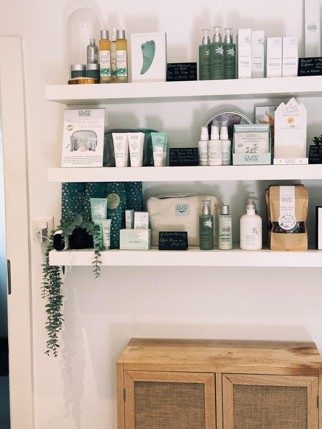 Le rayon de produits de l'institut Natur'elles